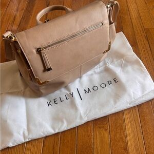 Kelly Moore Tan Camera Bag